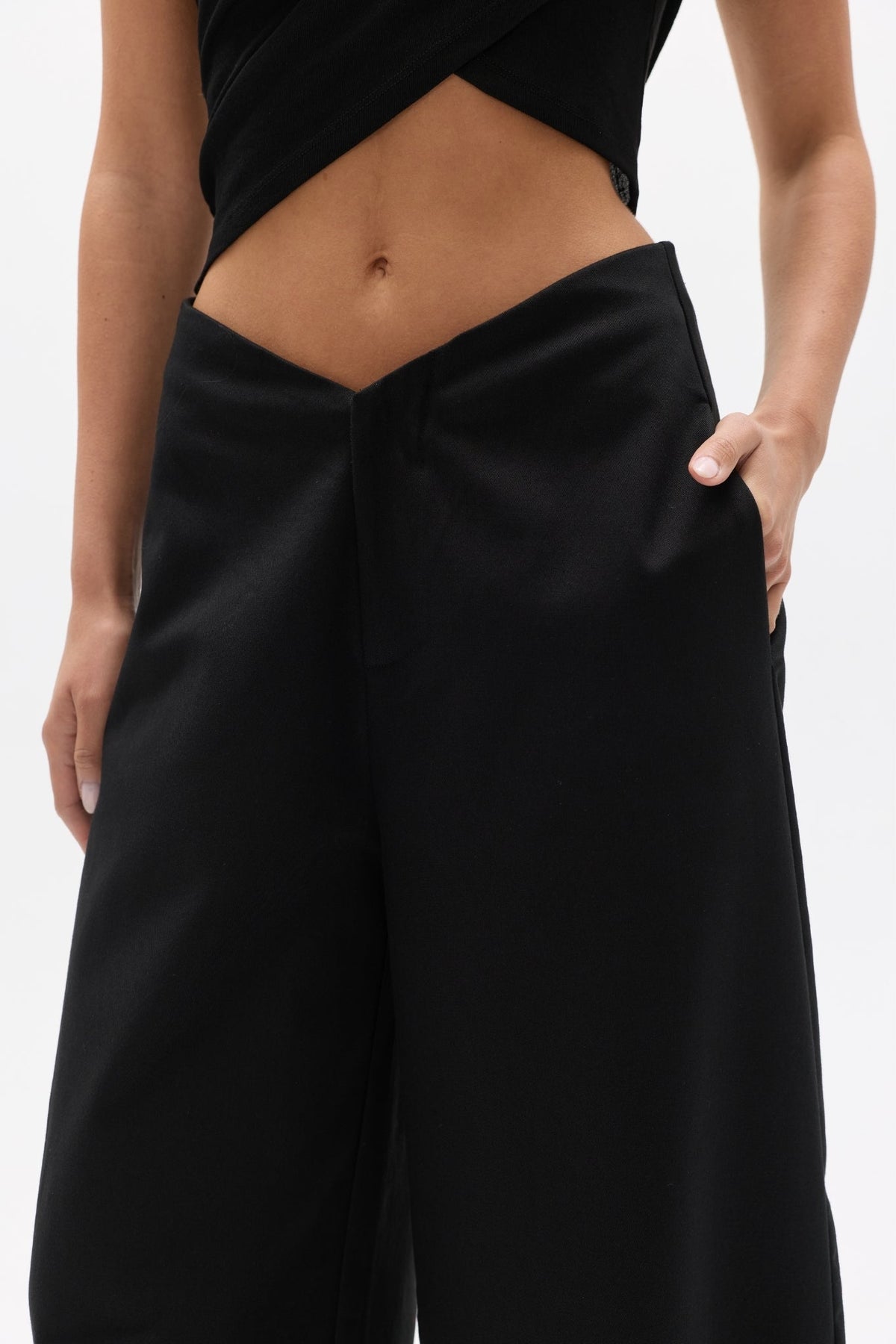 Harris Low Rise Barrel Leg Pant in Black, view 2, Bayse Brand