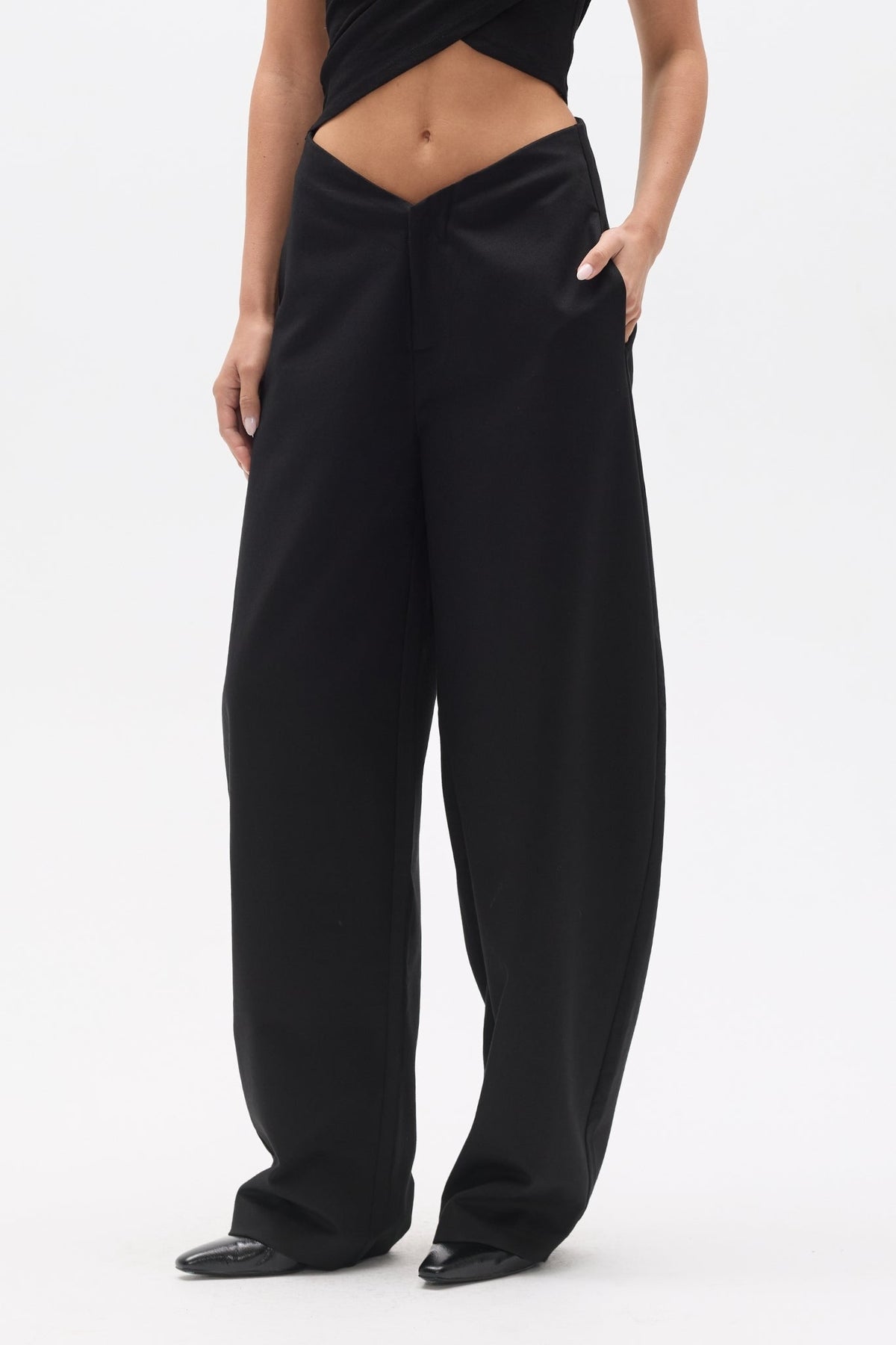 Harris Low Rise Barrel Leg Pant in Black, view 3, Bayse Brand