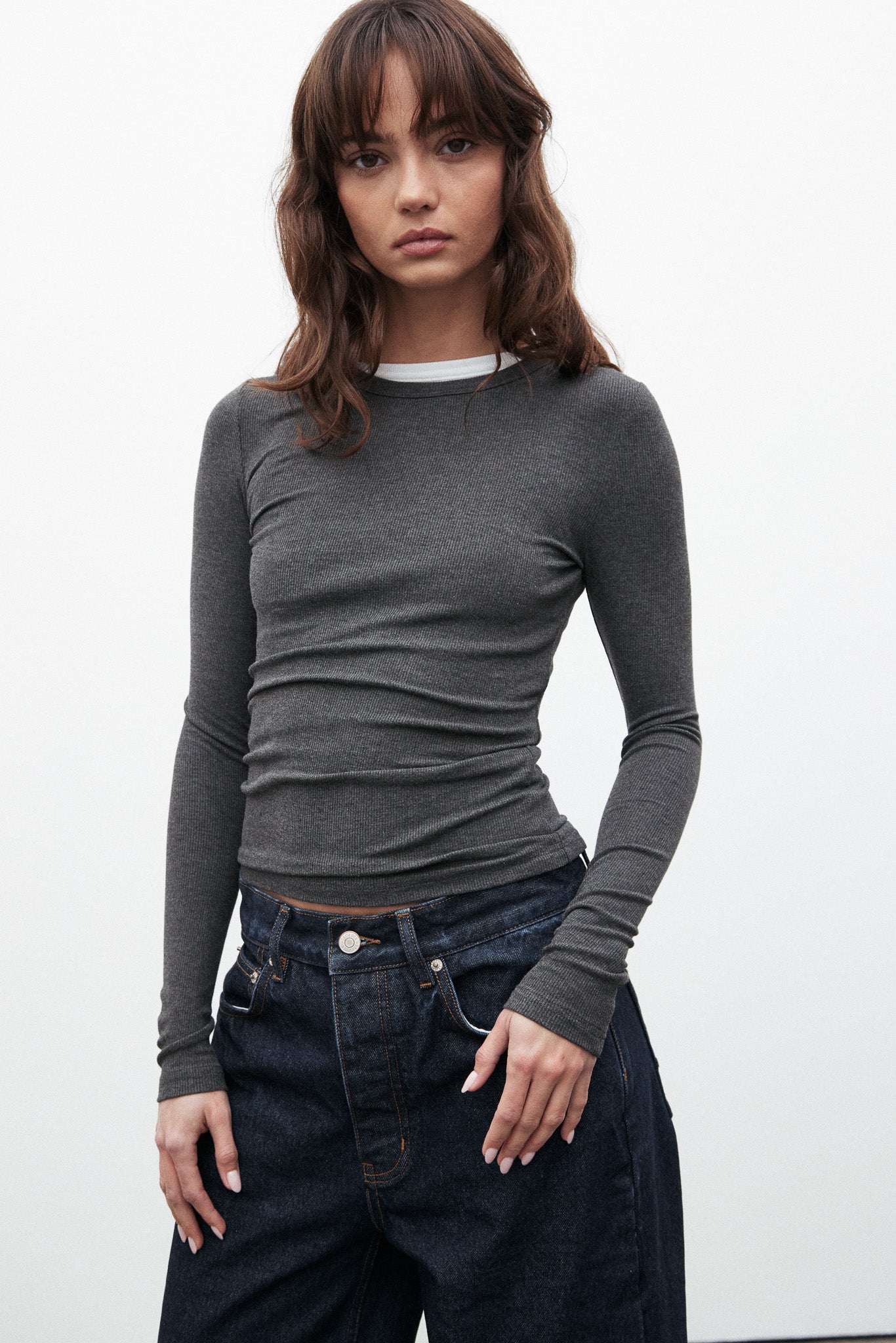 Nyla Top in Dark Heather Grey – Top